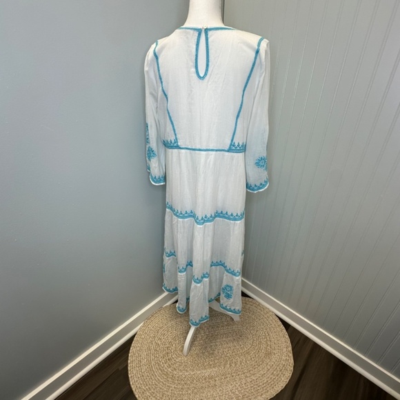 Soft Surroundings White with Blue Embroidered Juniper Dress S:Medium - Picture 3 of 10